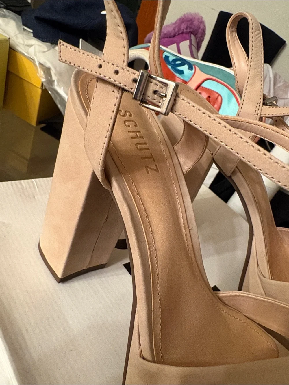 SCHUTZ sophisticated platform